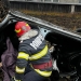 Pompierii au intervenit pentru salvarea victimelor din mașină. FOTO ISU Neamț