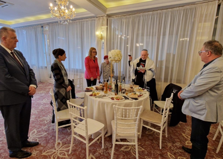 sursa foto: Facebook/ Comunitatea Evreilor din Constanţa