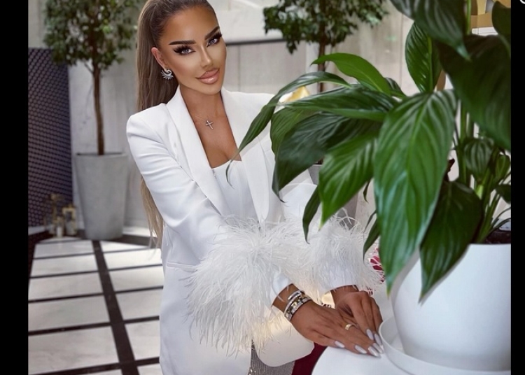 Bianca Drăguşanu
