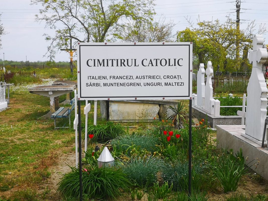 GALERIE FOTO Cimitirul Multietnic Din Sulina O Fr ntur De Istorie galerie-foto-cimitirul-multietnic-din-sulina-o-fr-ntur-de-istorie