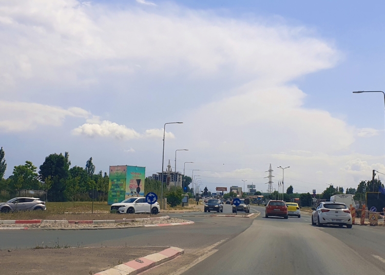 Sens giratoriu Bulevardul Aurel Vlaicu Constanța. Imagine cu rol ilustrativ