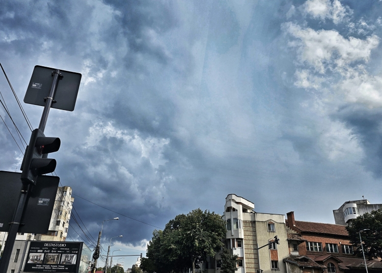 Prognoza meteo: Cum va fi vremea de Paște și 1 Mai