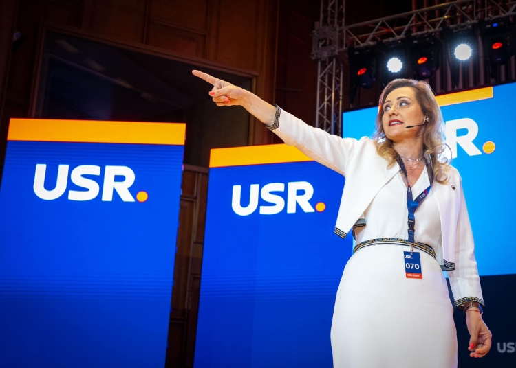 sursa foto: Facebook/ Elena Lasconi alege Câmpulung Muscel