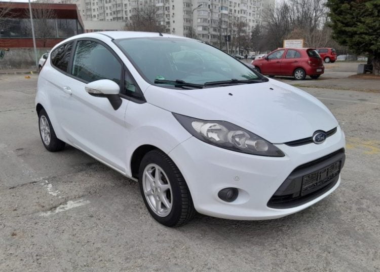 Ford Fiesta. FOTO: lajumate.ro. Imagine cu rol ilustrativ