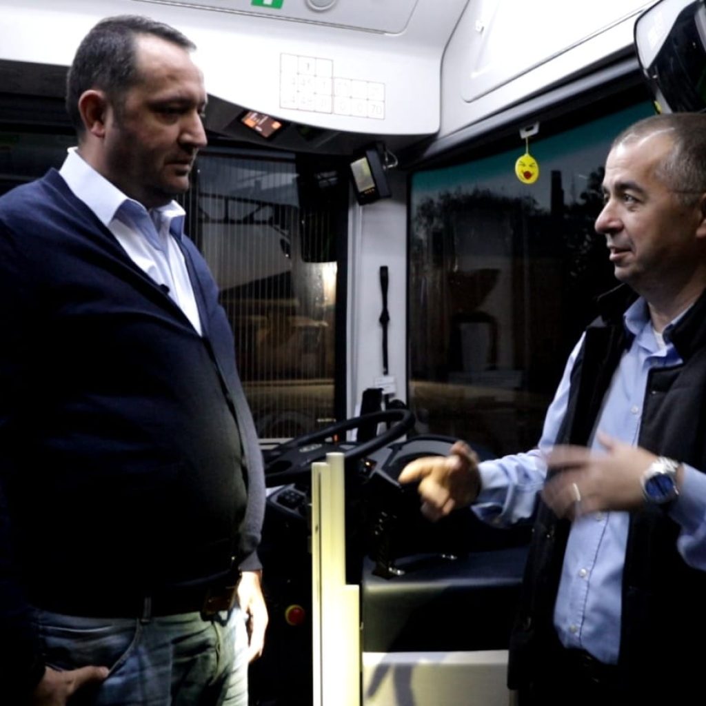 Transportul public din Tulcea se face acum cu autobuze electrice