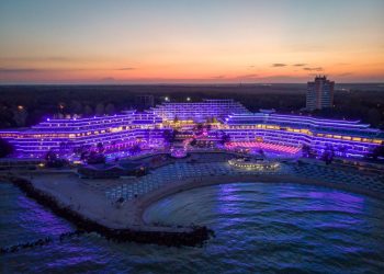 Complexul Amfiteatru - Panoramic - Belvedere (Phoenicia Blue View). FOTO: Facebook