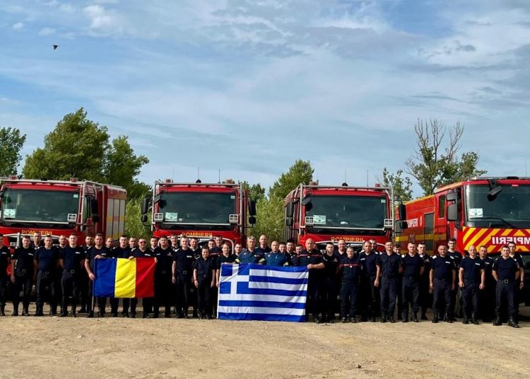 40 de pompieri români au ajuns în Franța / FOTO: IGSU