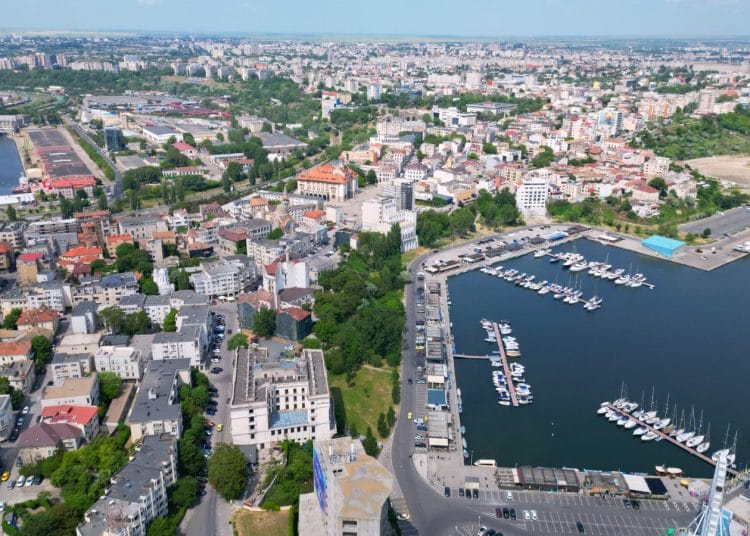 Municipiul Constanța - Zona Peninsulară, Portul Turistic Tomis