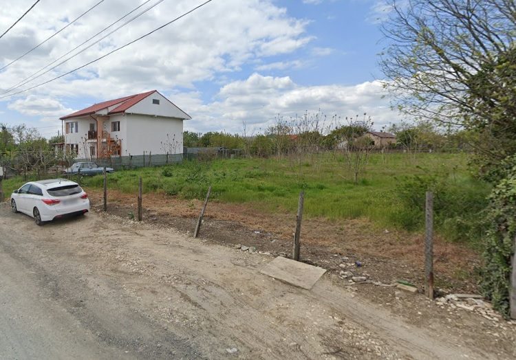 Strada Geo Dumitrescu
- Comuna 23 August