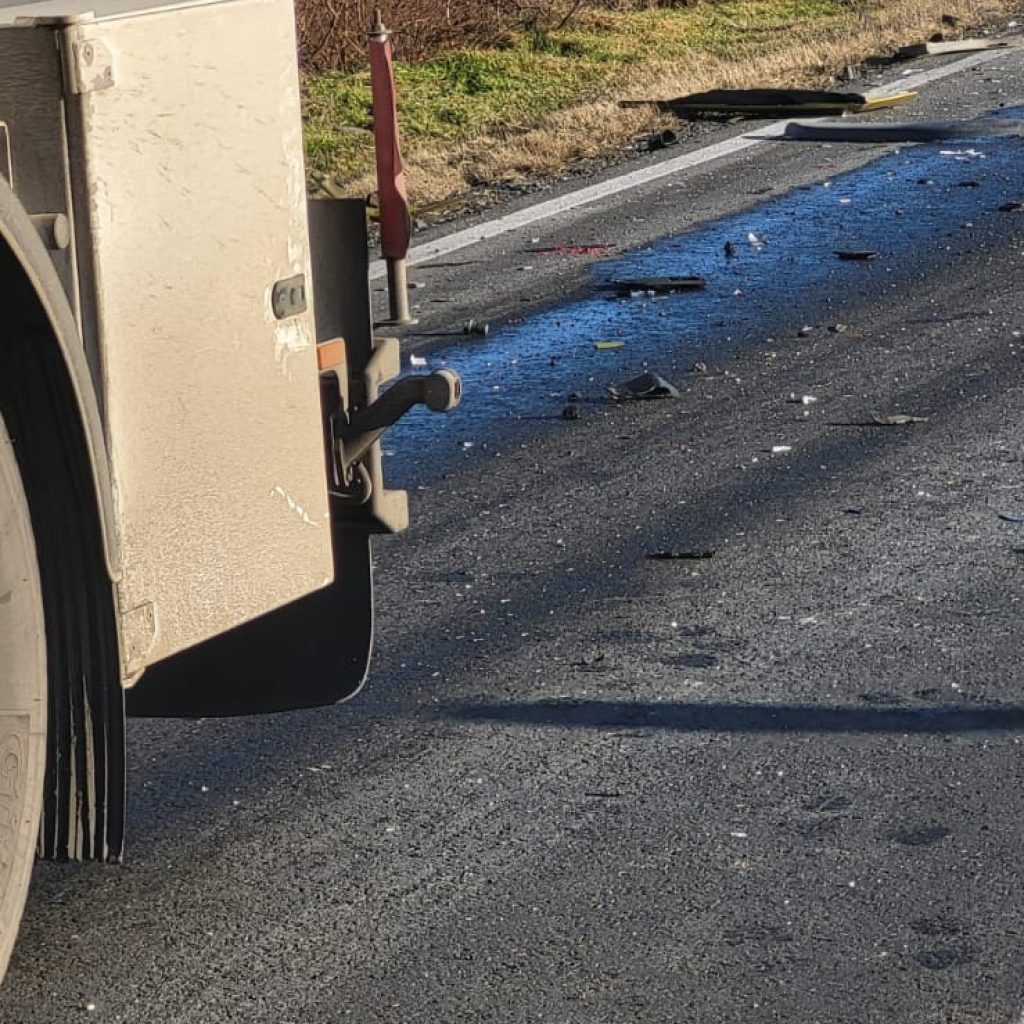 VIDEO. Accident rutier între Stupina și Hârșova. A intervenit elicopterul SMURD; mai multe persoane au ajuns la spital