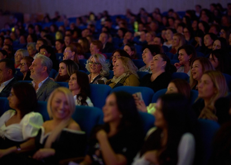 Caravana „Împreună pentru o societate mai bună” – O seară de emoție, cultură și inspirație la Centrul Multifuncțional Educativ pentru Tineret „Jean Constantin”