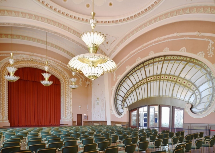 Sala de bal - concerte a Cazinoului Constanța