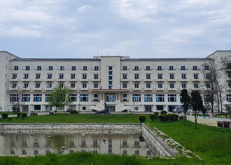 Hotelul Rex