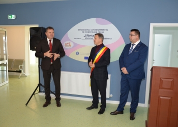 GALERIE FOTO. Prima creșă din județul Constanța, construită prin programul „Sfânta Ana”, inaugurată la Hârșova de ministrul Cseke Attila