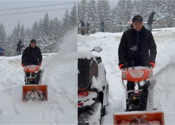 Pârtii pregătite de ministrul Apărării: Radu Miruță, în mijlocul ninsorii, la deszăpezirea stațiunii Rânca