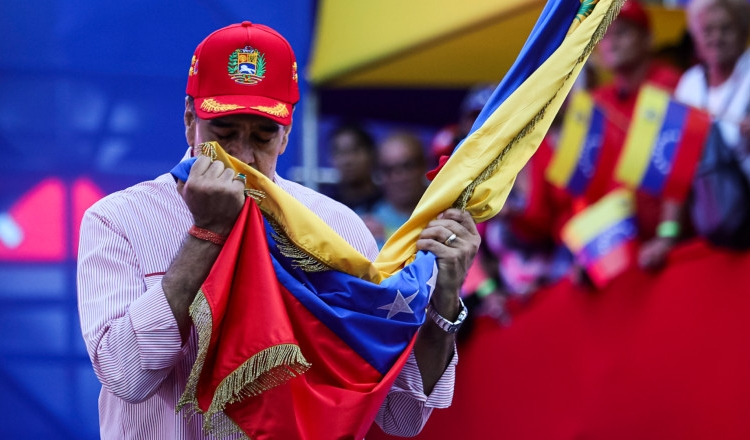 Jesus Vargas/ Getty ImagesCitește mai mult la: https://www.digi24.ro/stiri/externe/liderul-venezuelean-nicolas-maduro-va-fi-judecat-in-sua-dupa-operatiunea-militara-americana-3569969
sursa foto: Jesus Vargas/ Getty Images