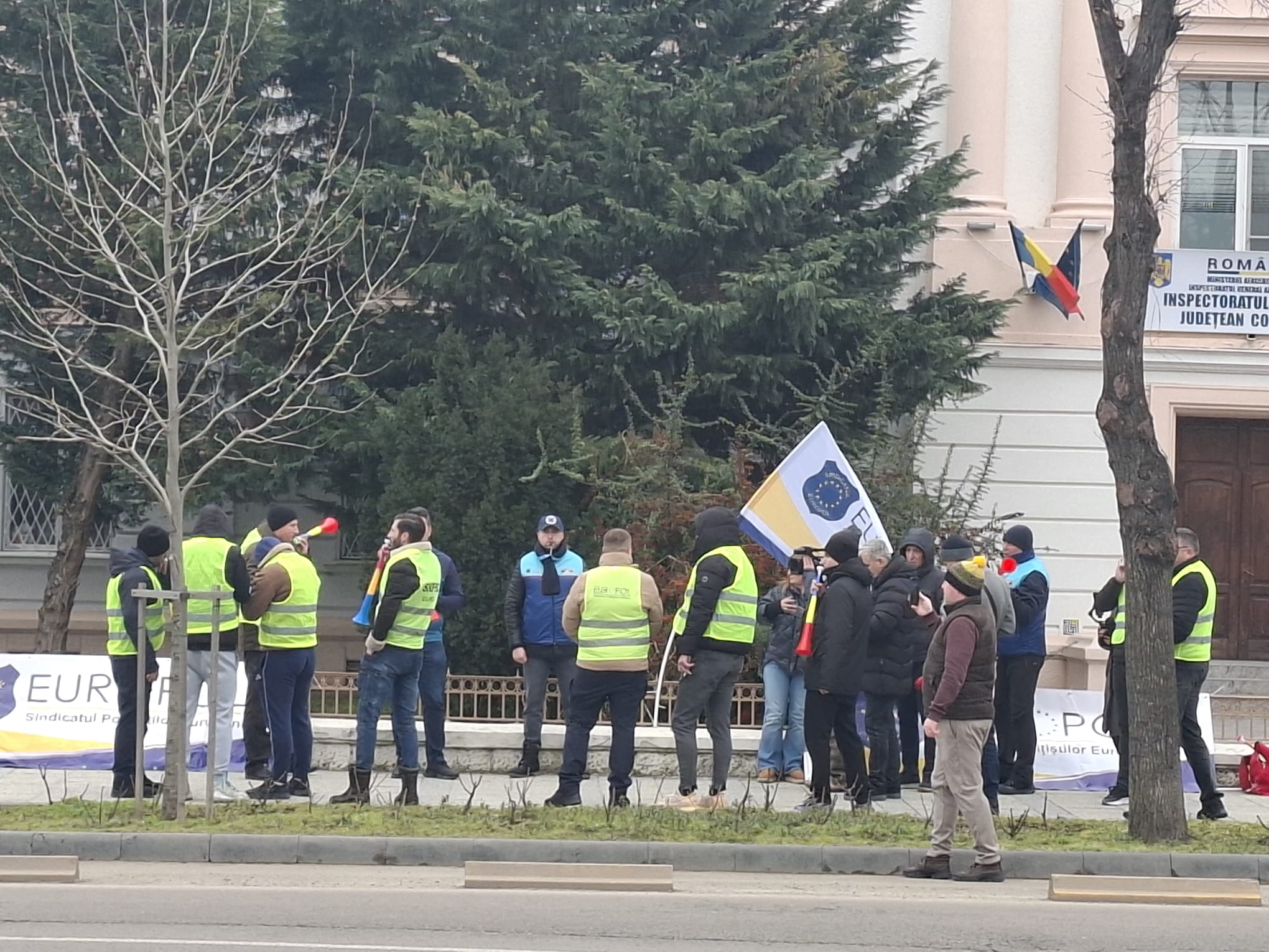 GALERIE FOTO&VIDEO. Protest al polițiștilor din Constanța!