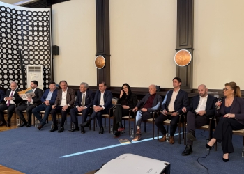 GALERIE FOTO&VIDEO. Dezbatere crucială la Constanța: operatorii din turism cer măsuri urgente pentru sezonul estival 2026