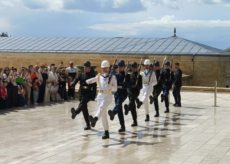 Ceremonie militară impresionantă la mausoleul lui Atatürk. FOTO/VIDEO Alexandra VASILE, arhivă personală